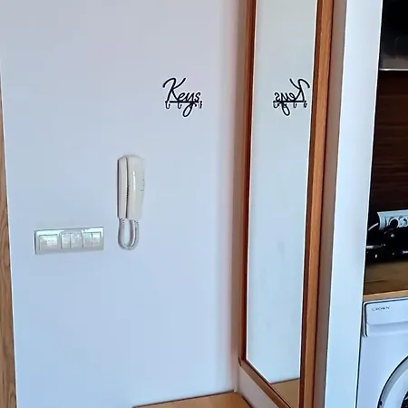 Vineyard 2-room شقة