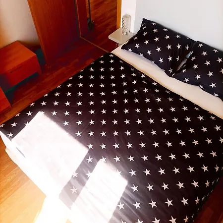 Vineyard 2-room شقة